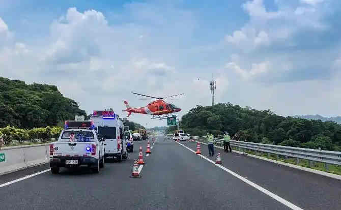 海棠区高速公路汽车救援案例